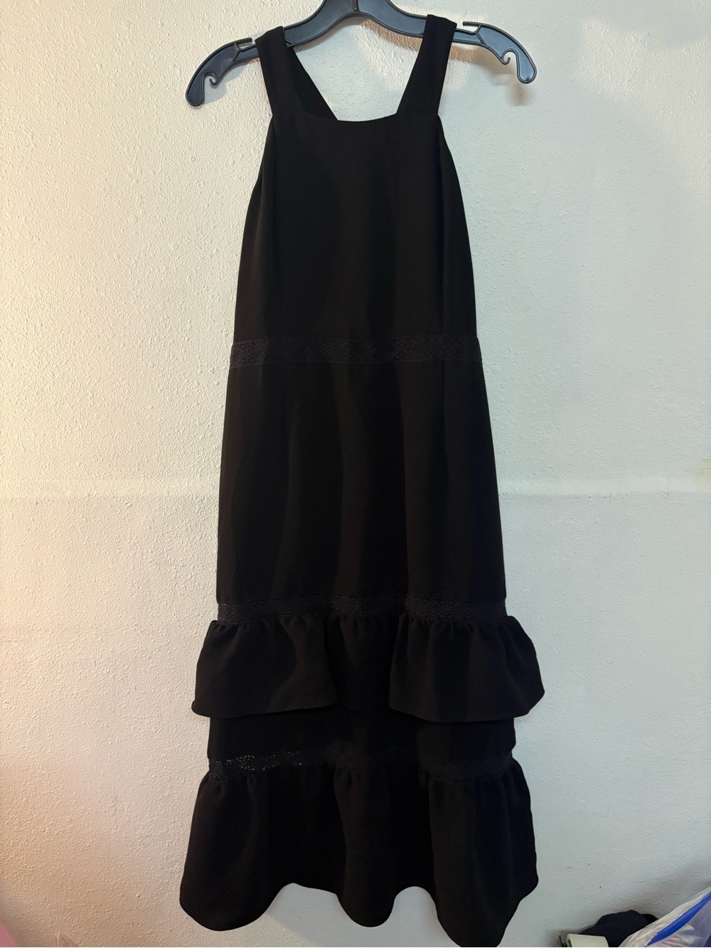 Chelsea28 Black Ruffled Tiered Midi Dress